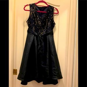 Simple but elegant evening dress.